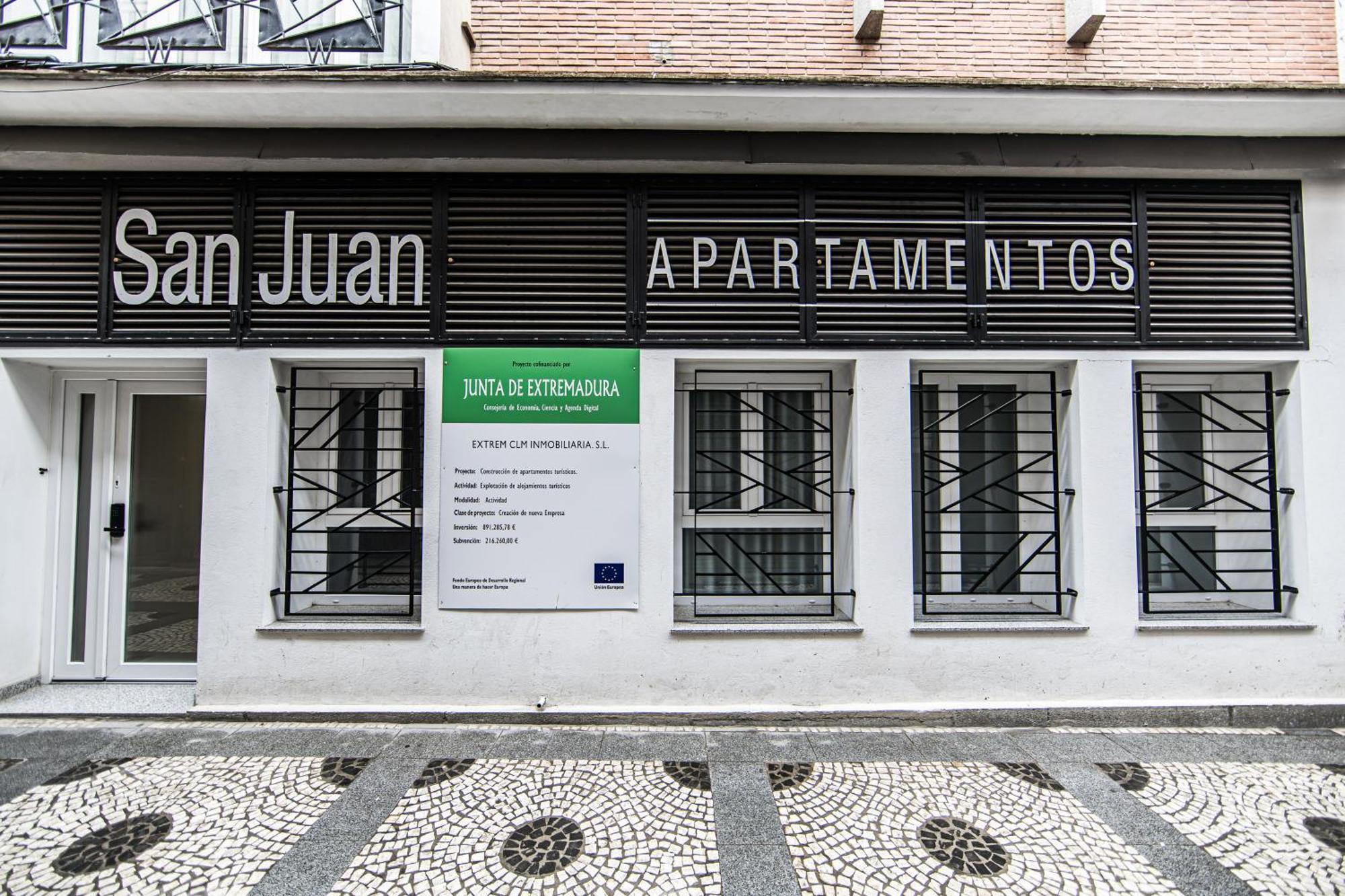 Apartamentos Luxury En San Juan Badajoz Exterior foto